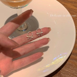 Dulce forma de corazón alas nudo de lazo chapado en cobre incrustaciones perlas artificiales pendientes de aro de diamante artificial pendientes colgantes pendientes 1 par