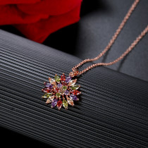 Collar pendiente del Zircon del cobre de la flor brillante del estilo simple a granel