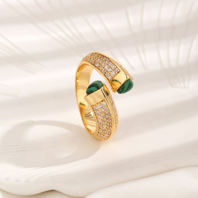 Anillo abierto chapado en oro de 18 quilates con incrustaciones de circonita turquesa y chapado asimétrico redondo de estilo vintage informal
