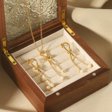 Collar de pendientes chapado en oro de 18K chapado en acero inoxidable con nudo de lazo de estilo Simple elegante