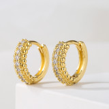 Pendientes de perlas de circonio de oro de 18 quilates con revestimiento de cobre de estilo simple