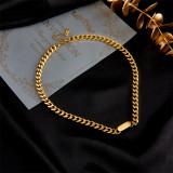 Collar chapado en oro de 18 quilates con revestimiento de acero de titanio de color sólido punk retro