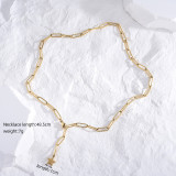 Collar con colgante chapado en oro de 18 quilates con revestimiento de pulido de acero de titanio y estrella de estilo simple