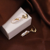 1 par de elegantes pendientes colgantes chapados en oro de 18 quilates con incrustaciones de cobre y diamantes de imitación