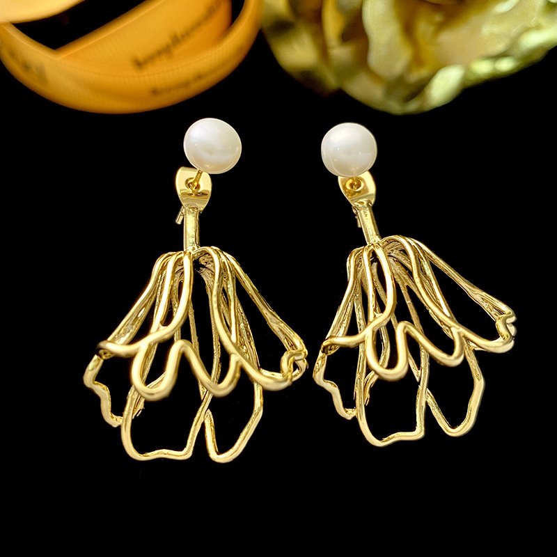 1 par de pendientes colgantes de perlas de agua dulce de cobre con incrustaciones huecas de bloque de Color geométrico de estilo Vintage