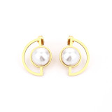 Conjunto de joyería de collar y pendientes de perlas artificiales con incrustaciones de acero de titanio de color sólido para mujer