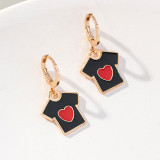 1 par de pendientes colgantes de cobre esmaltados con forma de corazón de estilo Simple informal