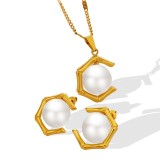 Conjunto de joyería de collar y pendientes de acero de titanio con colgante de perlas de imitación con incrustaciones geométricas de moda