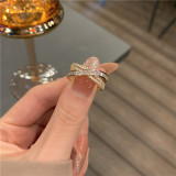 Anillo abierto chapado en oro blanco con incrustaciones de cobre y circón de ópalo geométrico elegante para mujer
