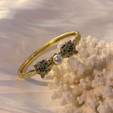 Brazalete de circonio con perlas artificiales con incrustaciones de cobre y leopardo a la moda de 1 pieza