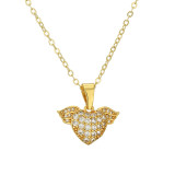 Collar con colgante chapado en oro con incrustaciones de cobre y circonita con forma de corazón y letras de streetwear
