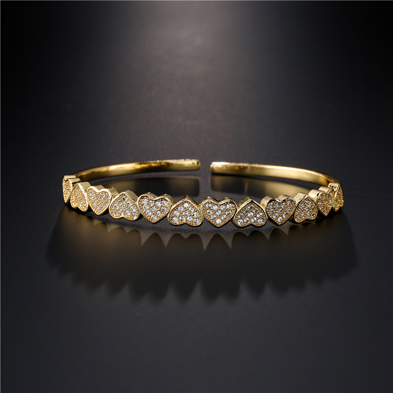 Pulsera abierta de corazón de moda, joyería chapada en oro de cobre de 18 quilates para mujer