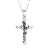 Estilo IG Cruz Acero inoxidable Metal Chapado en cobre Incrustaciones Perlas artificiales Diamantes de imitación Circón Collar chapado en plata chapado en oro de 18 quilates