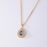Colgante de collar de circonio de cobre con gotas de agua de estilo simple retro a granel