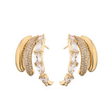 Pendientes chapados en oro de 18K con incrustaciones huecas, chapado en forma de C brillante, estilo fresco, 1 par