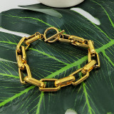 Collar de pulseras chapado en oro de 18 quilates con revestimiento de acero de titanio de color sólido de estilo clásico