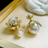 1 par de pendientes de perlas artificiales de cobre con incrustaciones cruzadas para mujer