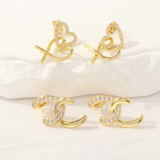 1 par de pendientes románticos chapados en forma de corazón con forma de corazón y circonita de cobre chapados en oro de 18 quilates