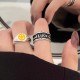 Anillos chapados en oro con revestimiento de cobre y cara sonriente de estilo simple