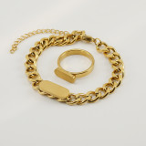 Conjunto de 5 piezas de collar, pendientes y anillos chapados en oro de acero inoxidable ovalado a la moda