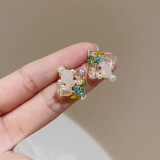 1 par de pendientes colgantes de perlas con forma de corazón dulce con incrustaciones de cristal chapado en cobre y diamantes de imitación