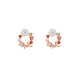 Pendientes con incrustaciones de perlas y circonitas ahuecados de cobre con forma de flor en forma de corazón a la moda, 1 par