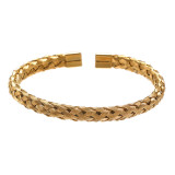 Brazalete Fashion Twist de acero inoxidable de 1 pieza