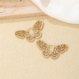 1 par de pendientes chapados en oro con incrustaciones de mariposa brillante y dulce estilo IG