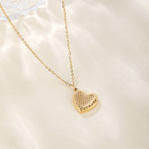 Estilo IG Letra de estilo simple Forma de corazón Acero inoxidable Chapado en acero de titanio Collar con colgante chapado en oro tridimensional chapado en oro de 18 quilates