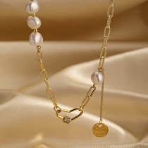 Collar chapado en oro de 18 quilates con incrustaciones de perlas de cobre y forma de corazón estilo IG