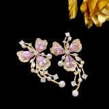 1 par de pendientes de circonita con perlas de cobre y incrustaciones de flores brillantes exageradas
