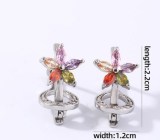 1 par de pendientes colgantes chapados en oro blanco con incrustaciones de flores de estilo sencillo e informal con incrustaciones de cobre y circonita
