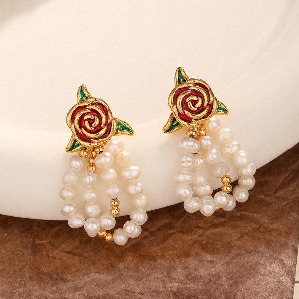 1 par de pendientes Retro de cobre con perlas de agua dulce y cuentas de flores rosas