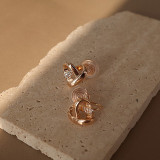 1 par de pendientes chapados en cobre con forma de corazón de estilo Simple con incrustaciones de circonita chapada en oro
