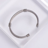 Pulseras simples del acero inoxidable de la galjanoplastia del brazalete del acero Titanium de la estrella del estilo