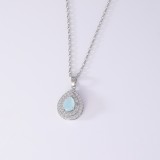 Colgante de collar de circonio de cobre con gotas de agua de estilo simple retro a granel