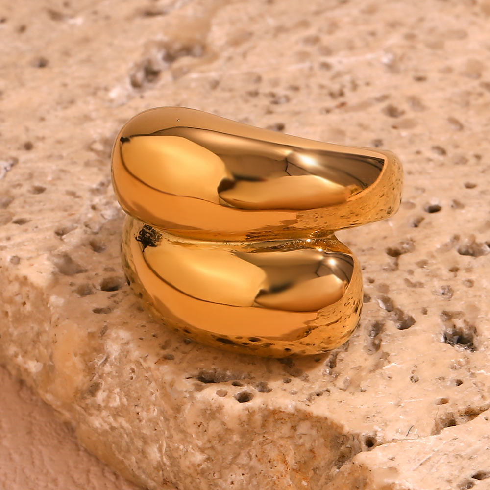 Anillos chapados en oro de 18 quilates con revestimiento de acero inoxidable geométrico de estilo simple básico