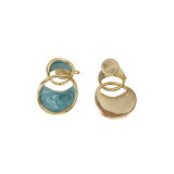 1 par de elegantes clips de oreja chapados en oro de 18 quilates con revestimiento de esmalte de cobre geométrico retro