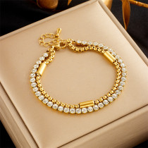 El estilo simple viaja alrededor de las pulseras plateadas oro Titanium de los diamantes artificiales del acero 18K en bulto