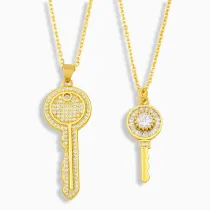 Collar de circón de cobre con llave de moda al por mayor