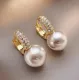 Pendientes redondos de cobre con incrustaciones de diamantes artificiales y perlas de cobre, 1 par