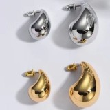 1 par de aretes de cobre chapados en ondas de estilo simple