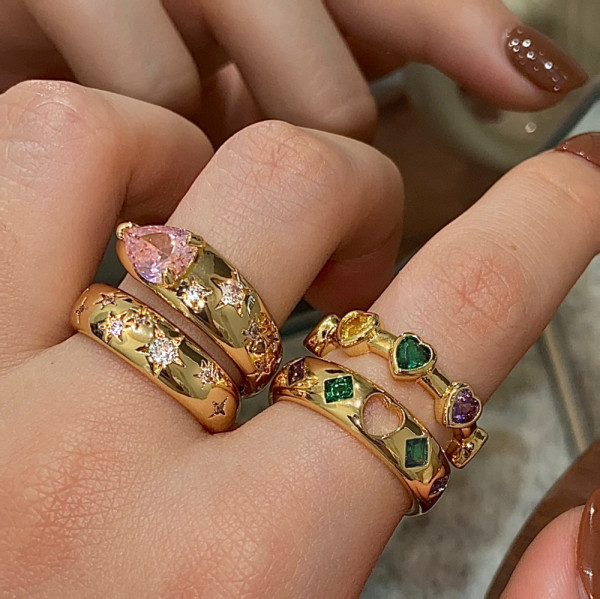 Anillos abiertos de circón con incrustaciones de cobre en forma de corazón brillante estilo IG