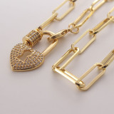 Collar con colgante chapado en oro de 18 quilates con incrustaciones de circonita y pulido de cobre con cierre en forma de corazón estilo vintage