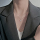 Lindo collar con colgante de circonita con incrustaciones de cobre de conejo