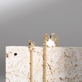 1 pieza de collar con colgante chapado en oro con incrustaciones de cobre y luna de nubes de estilo coreano