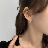 Pendientes simples geométricos ovalados en forma de lámina de estaño, Clip para oreja, orejera japonesa y coreana, pendientes nuevos de estilo frío Temperamental