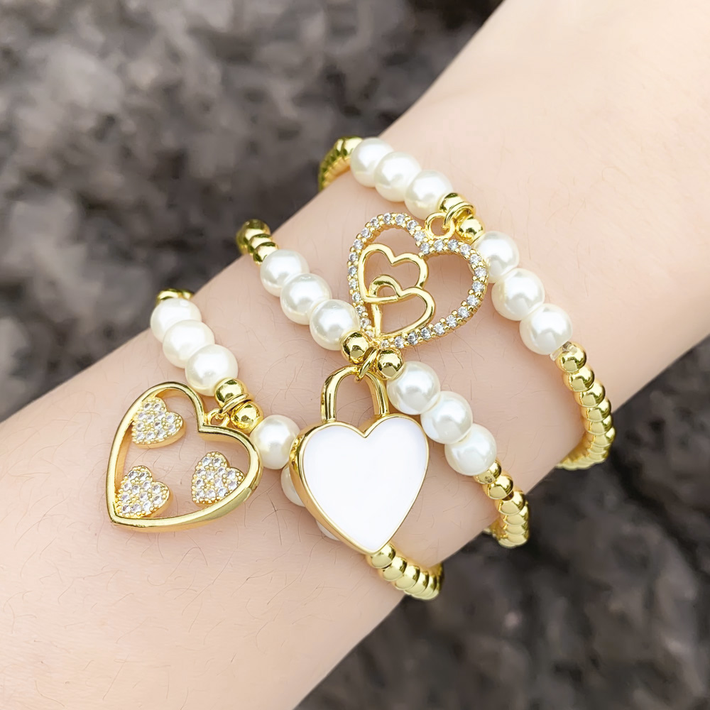 Pulseras de circón con incrustaciones de cobre, perlas de imitación en forma de corazón, estilo Simple a la moda