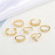 Anillo de diamantes chapado en oro