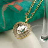 Elegante collar con colgante chapado en oro de 18 quilates con incrustaciones de cobre y forma de corazón glamoroso